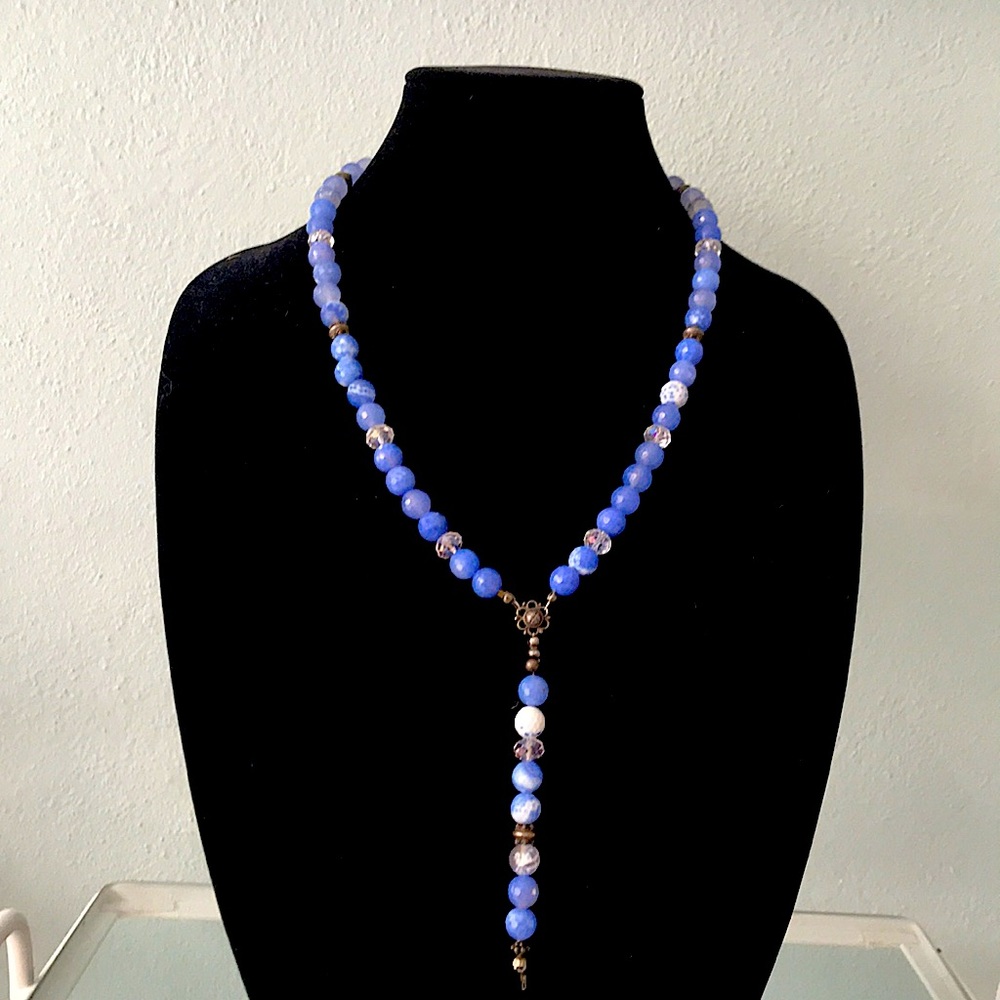 Handcrafted necklace. Genuine stones.